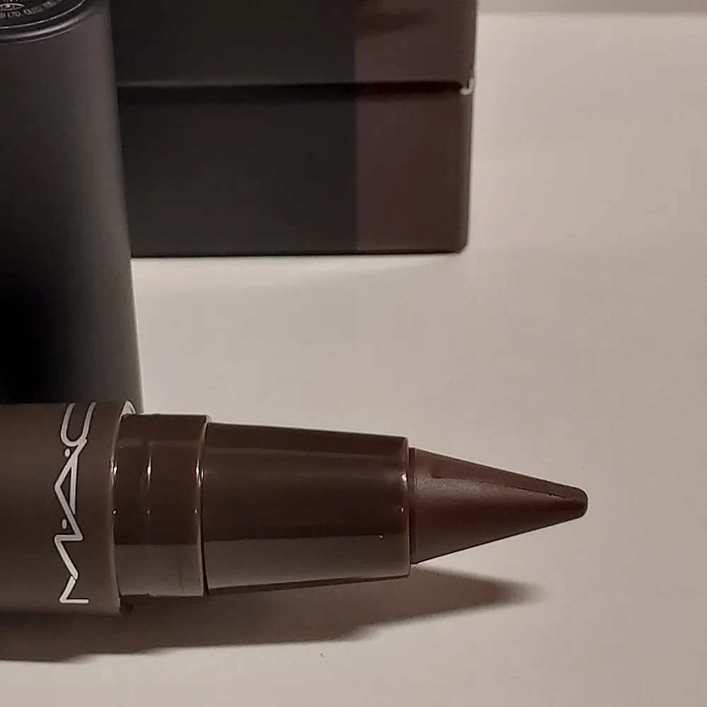 MAC Eye Liner Kajal Crayon *MARSALA* / .05 oz / New in box